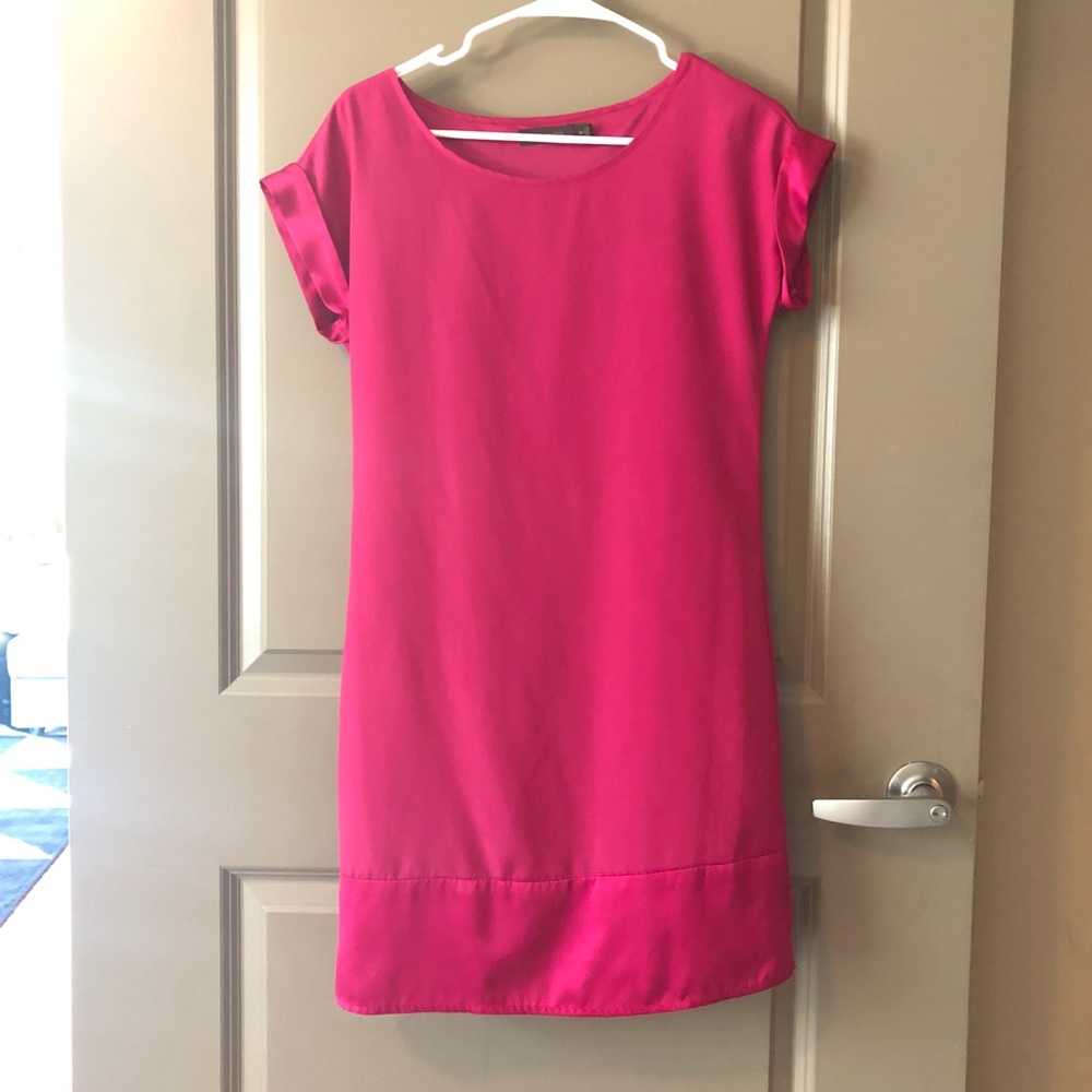 The Limited Shift Dress - Perfect for Work